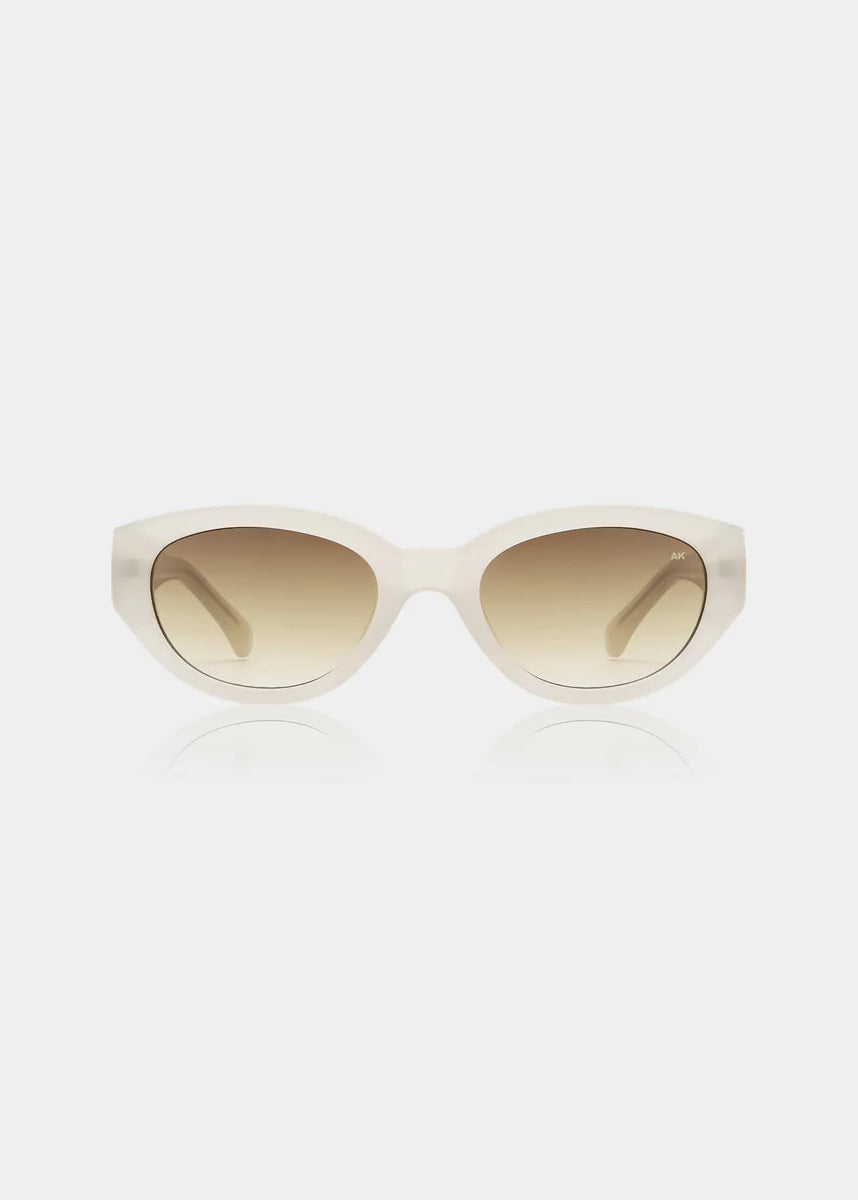 Winnie Cream Bone Sunglasses