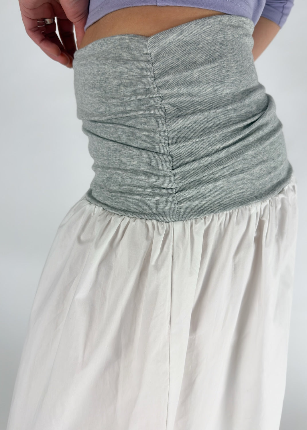 Nina Skirt White and Sport Grey