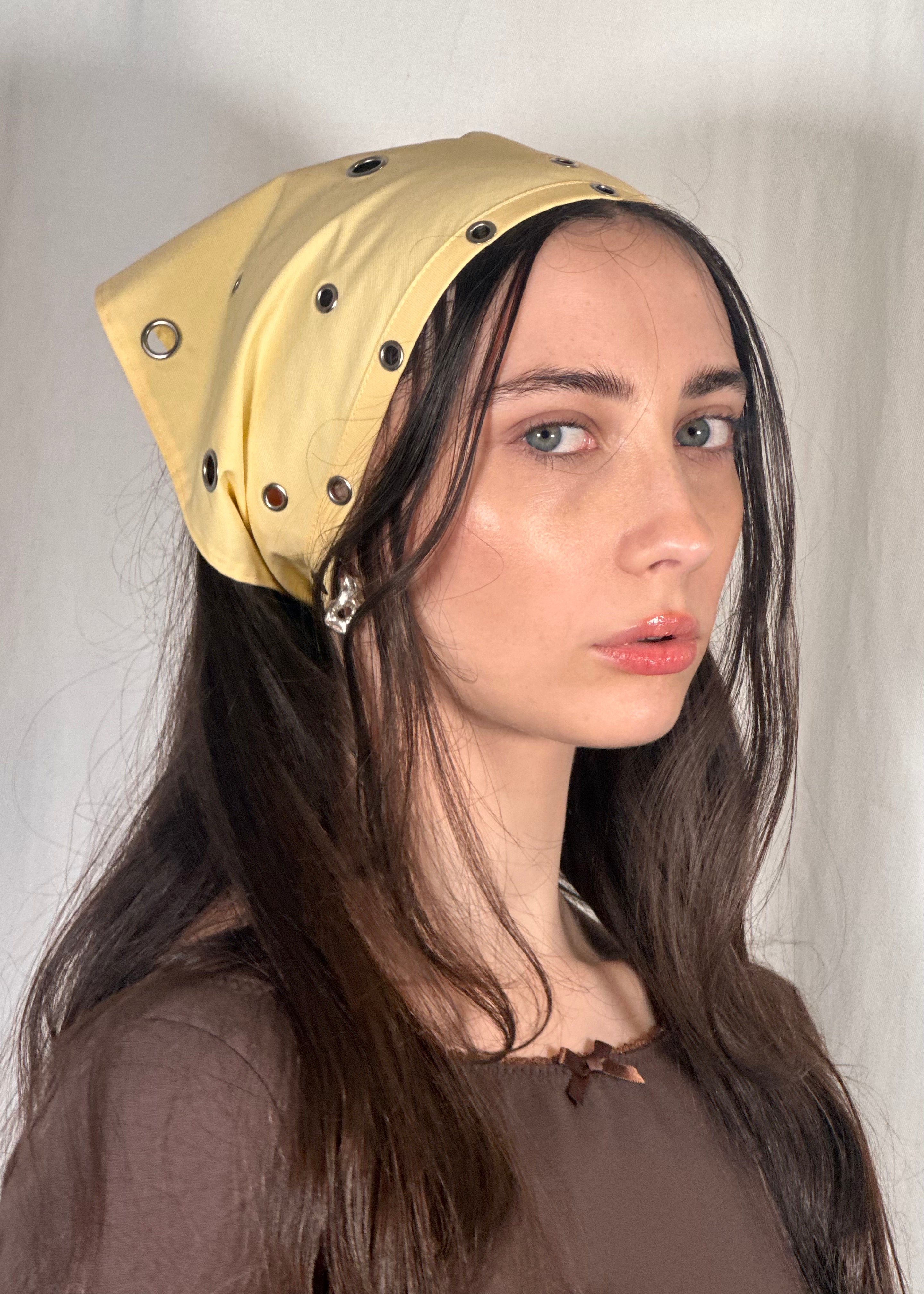 Lotus Piercing Bandana Butter