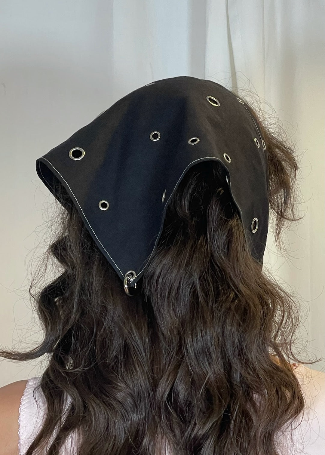 Lotus Piercing Bandana Black