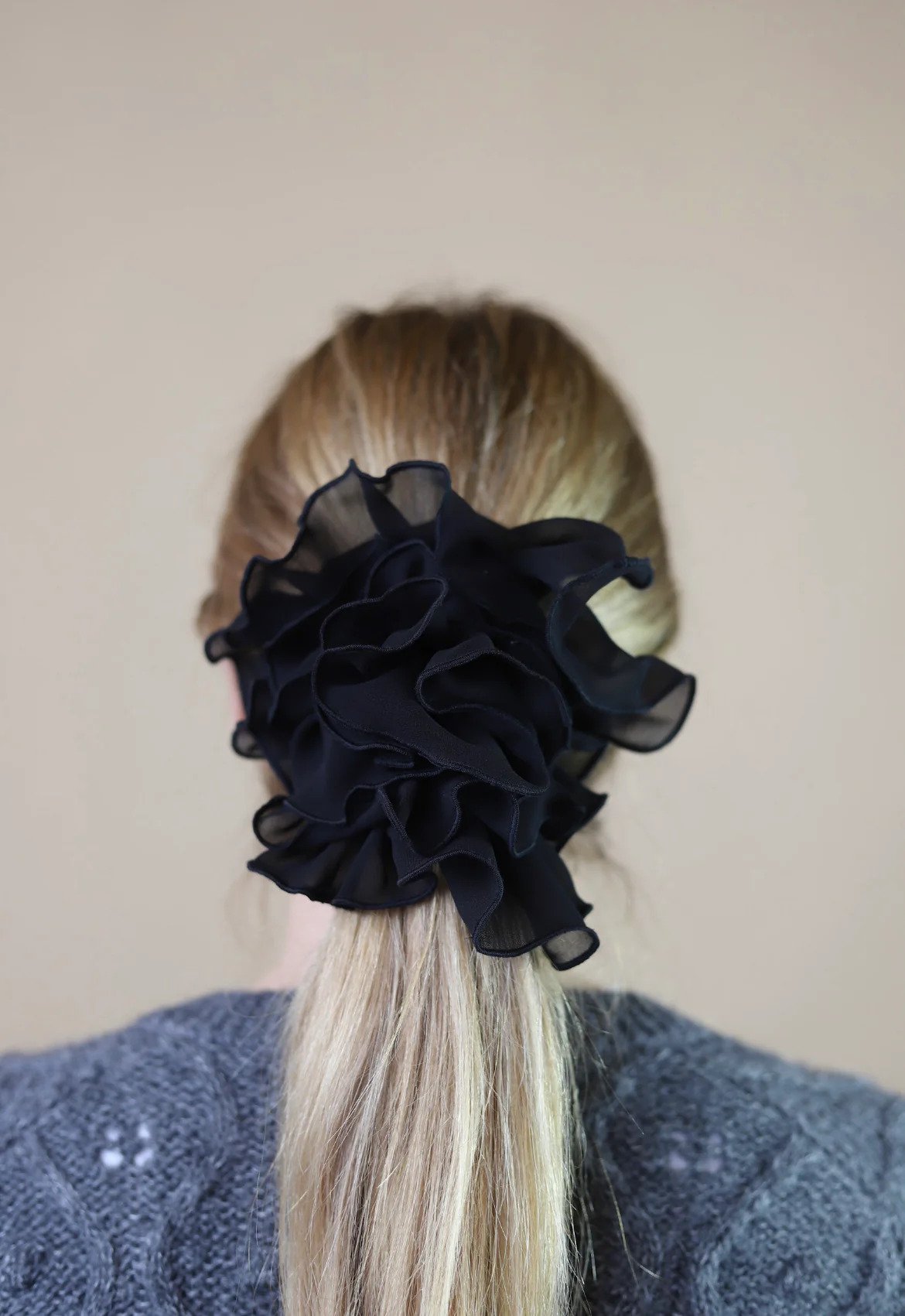 Rosa Corsage | Black