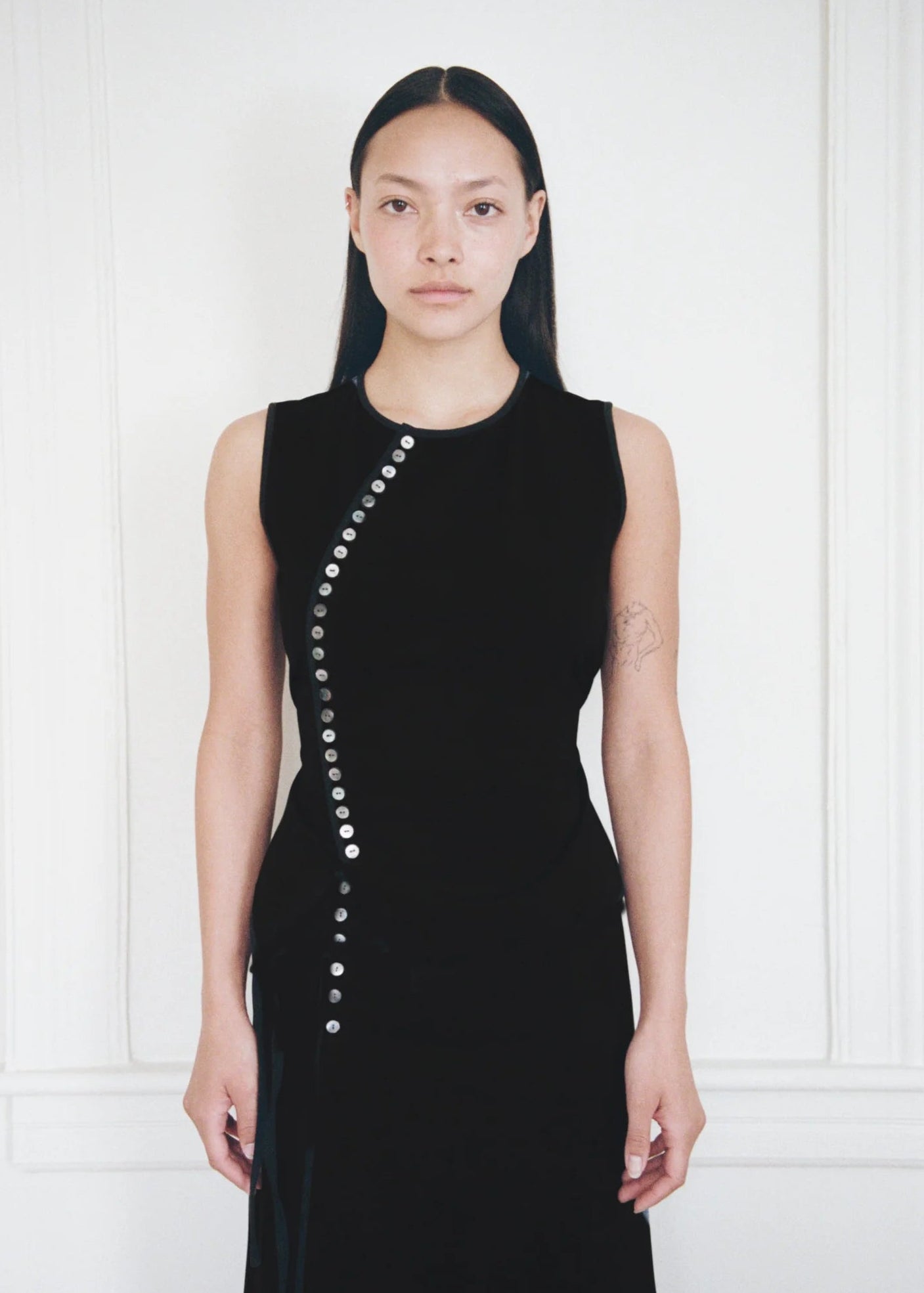 Caro Top Sleeveless in Black