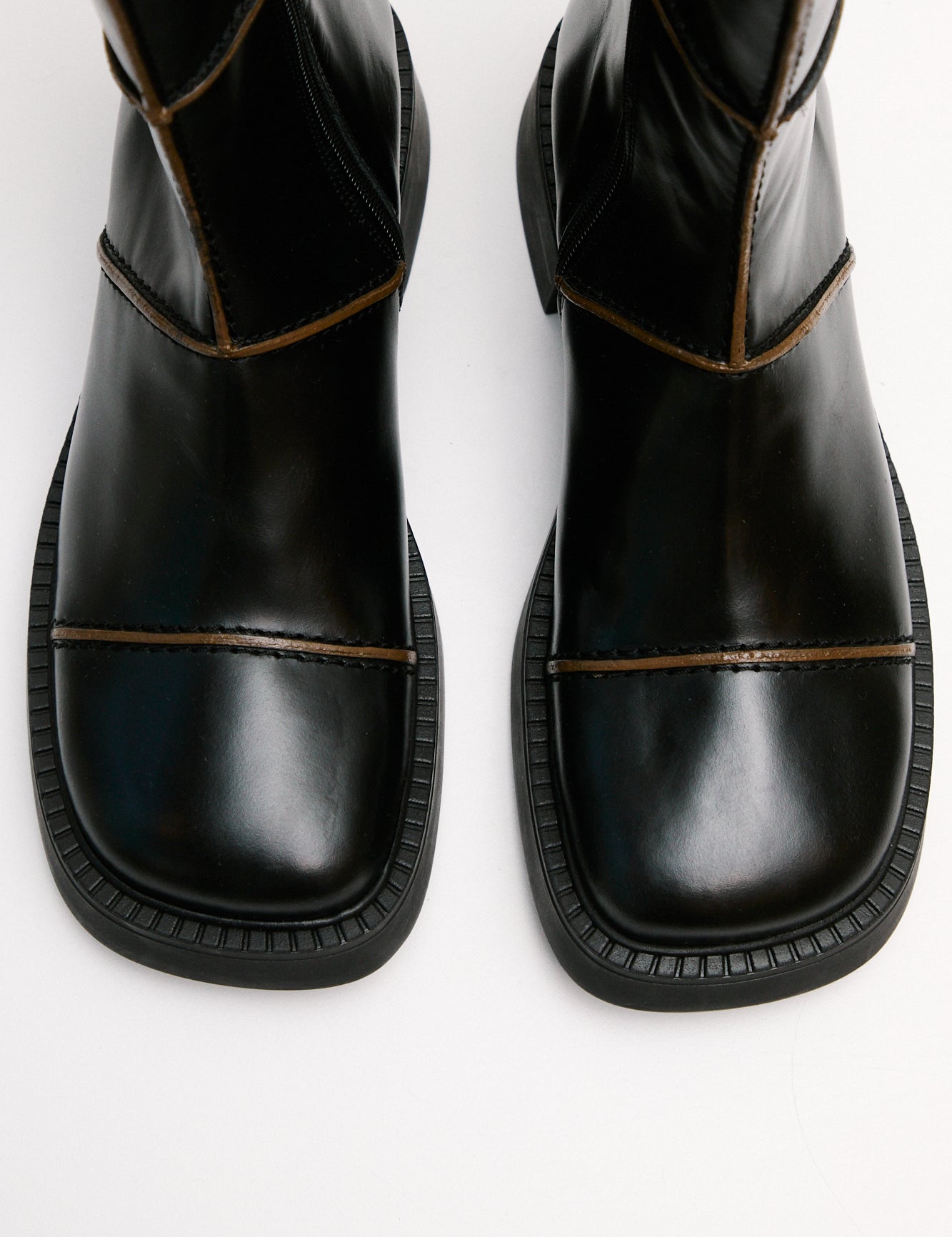 miista dahlia boots black and brown