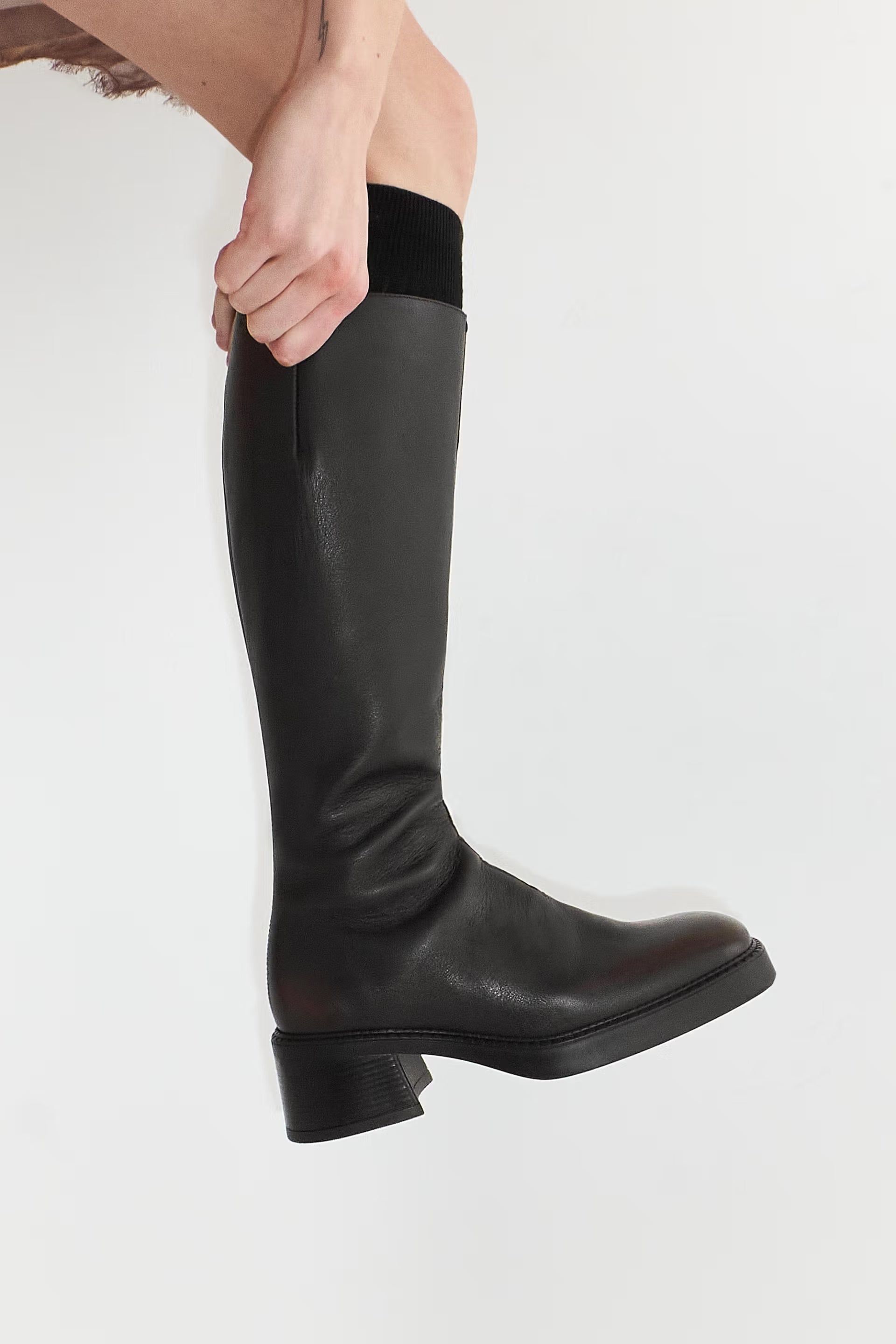 Yumi Brushed Brown Boots