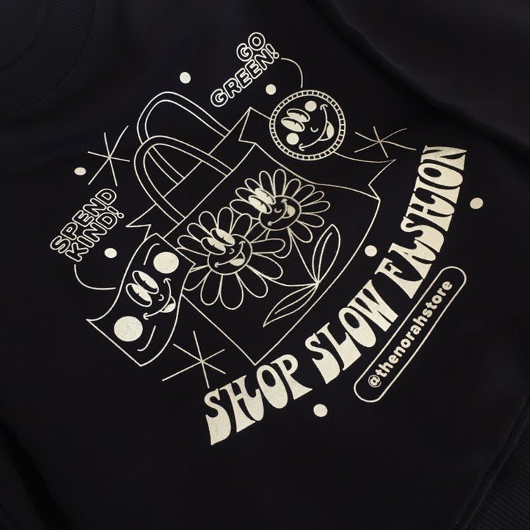 The Norah Store X Raissa Pardini | Shop Slow Fashion Sweatshirt in White/ Navy (4978965971030)