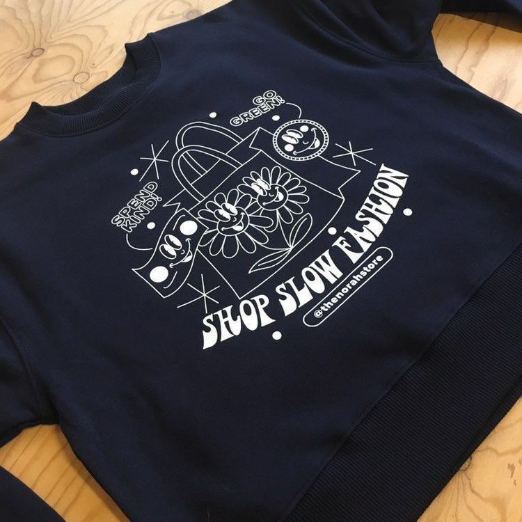 The Norah Store X Raissa Pardini | Shop Slow Fashion Sweatshirt in White/ Navy (4978965971030)
