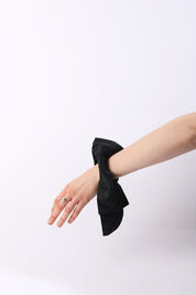 Maddy Bow | Black Satin