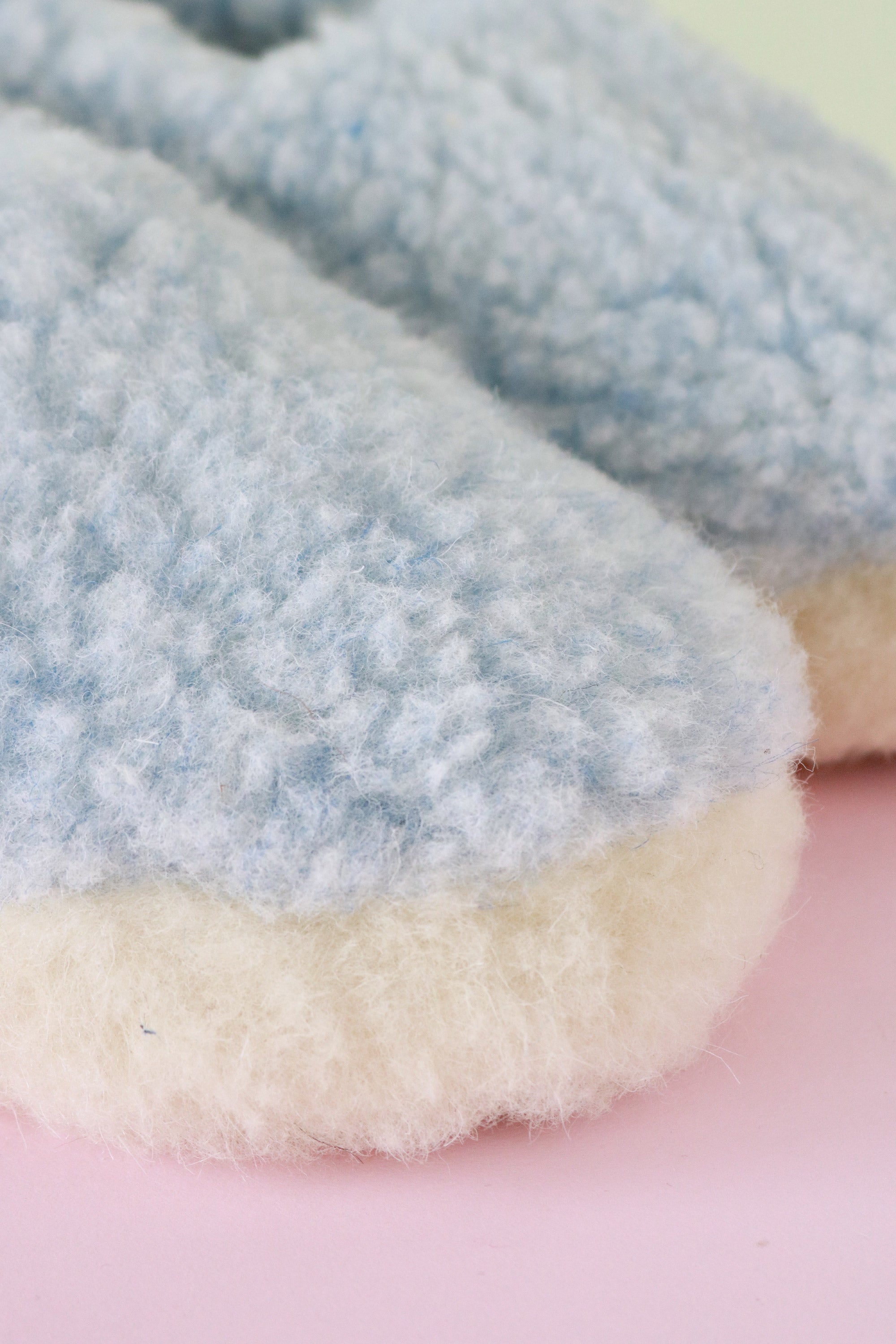 yoko wool siberian slipper baby blue
